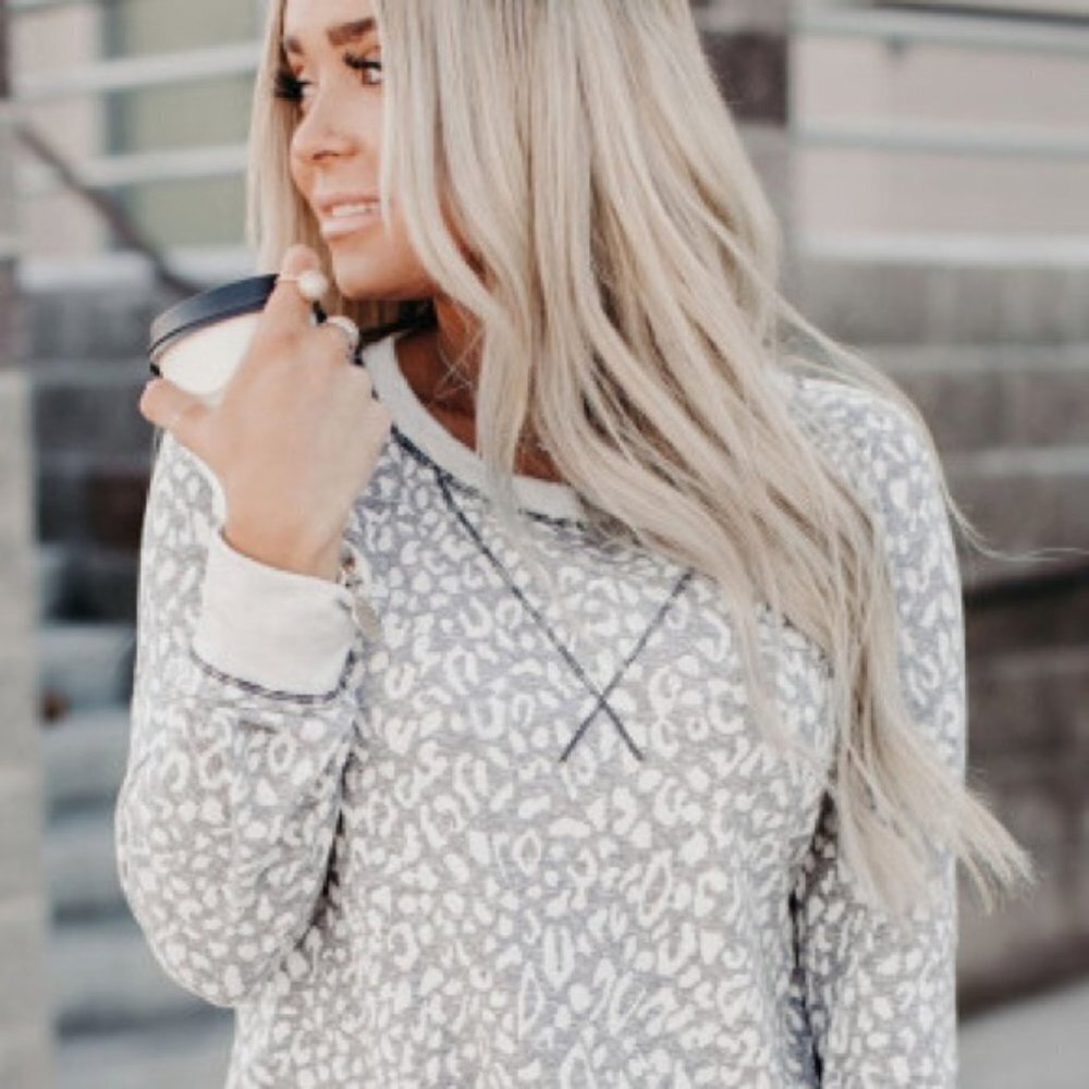 NWT Leopard Print Pullover - Picture 3 of 8